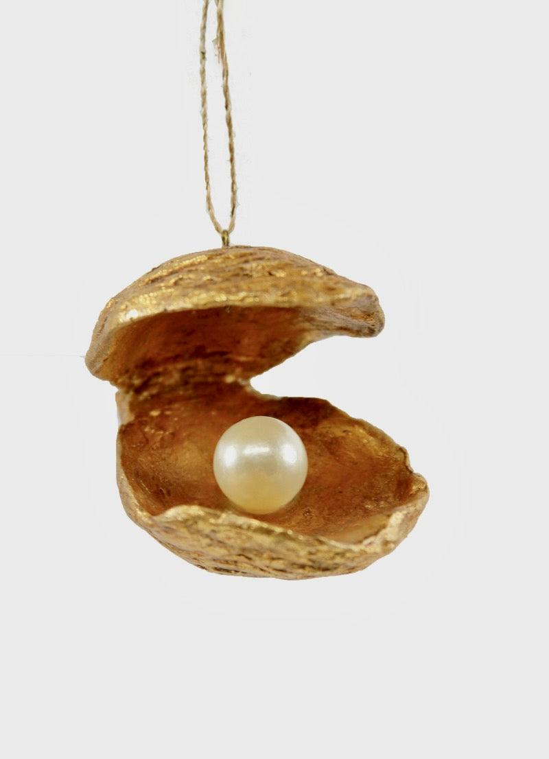 GOLD OYSTER W/PEARL ornament