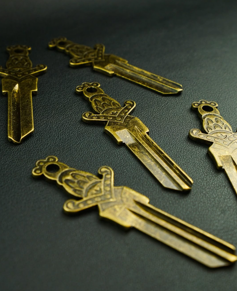 Dagger Key