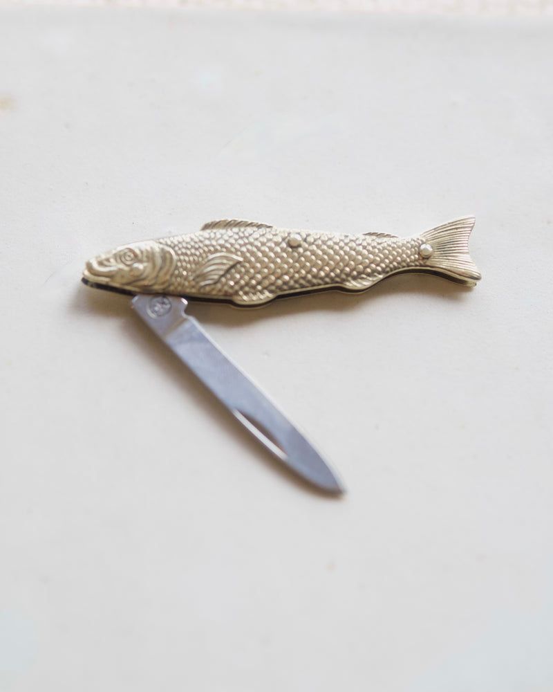 fish carrying hook pocketknife Fish Pocket Knife – Mountainside