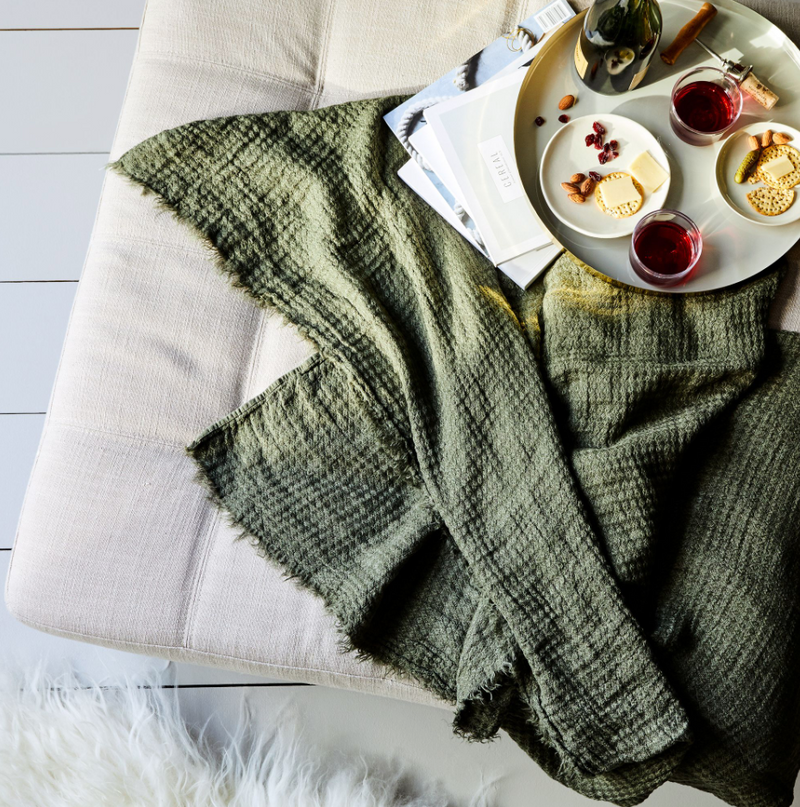 LINEN THROW Blanket